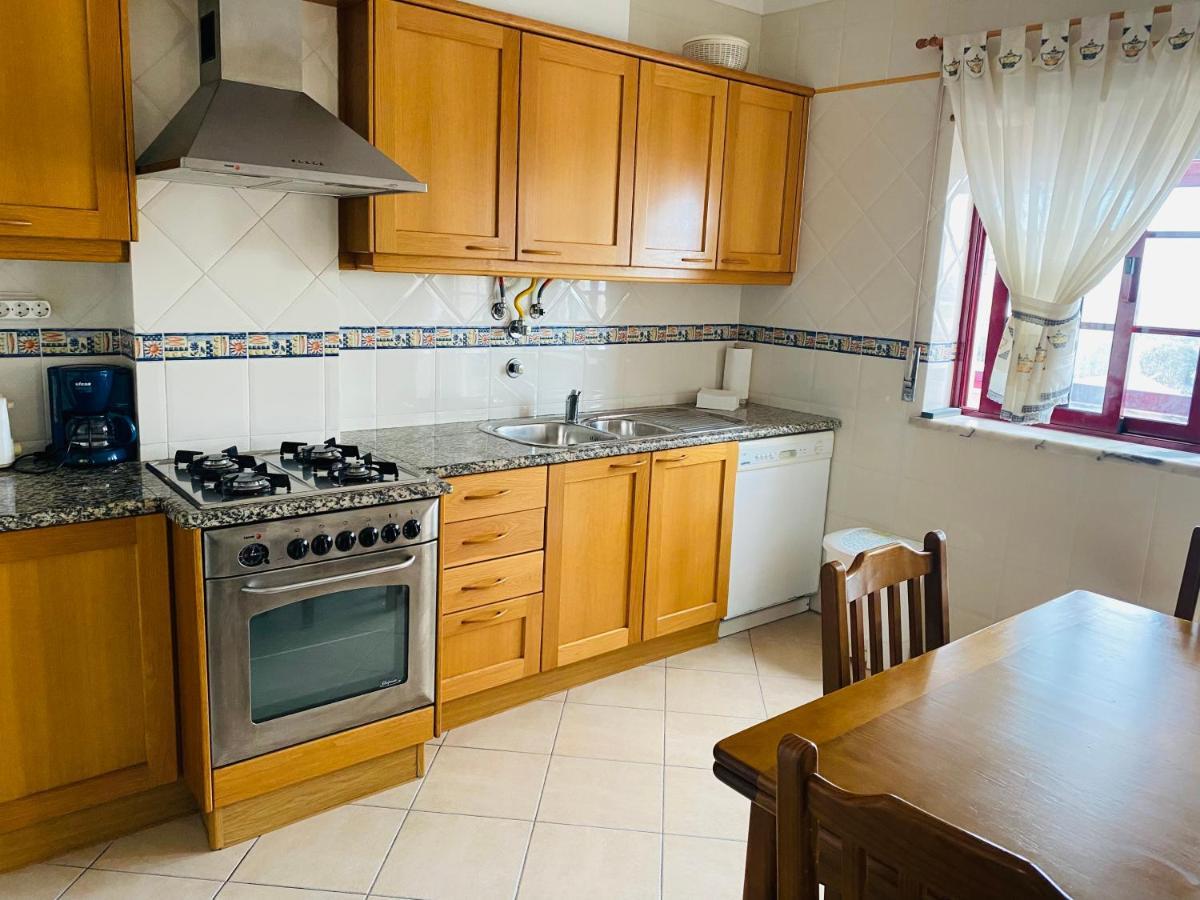 Swordfish Beach Apartment Peniche Exterior foto